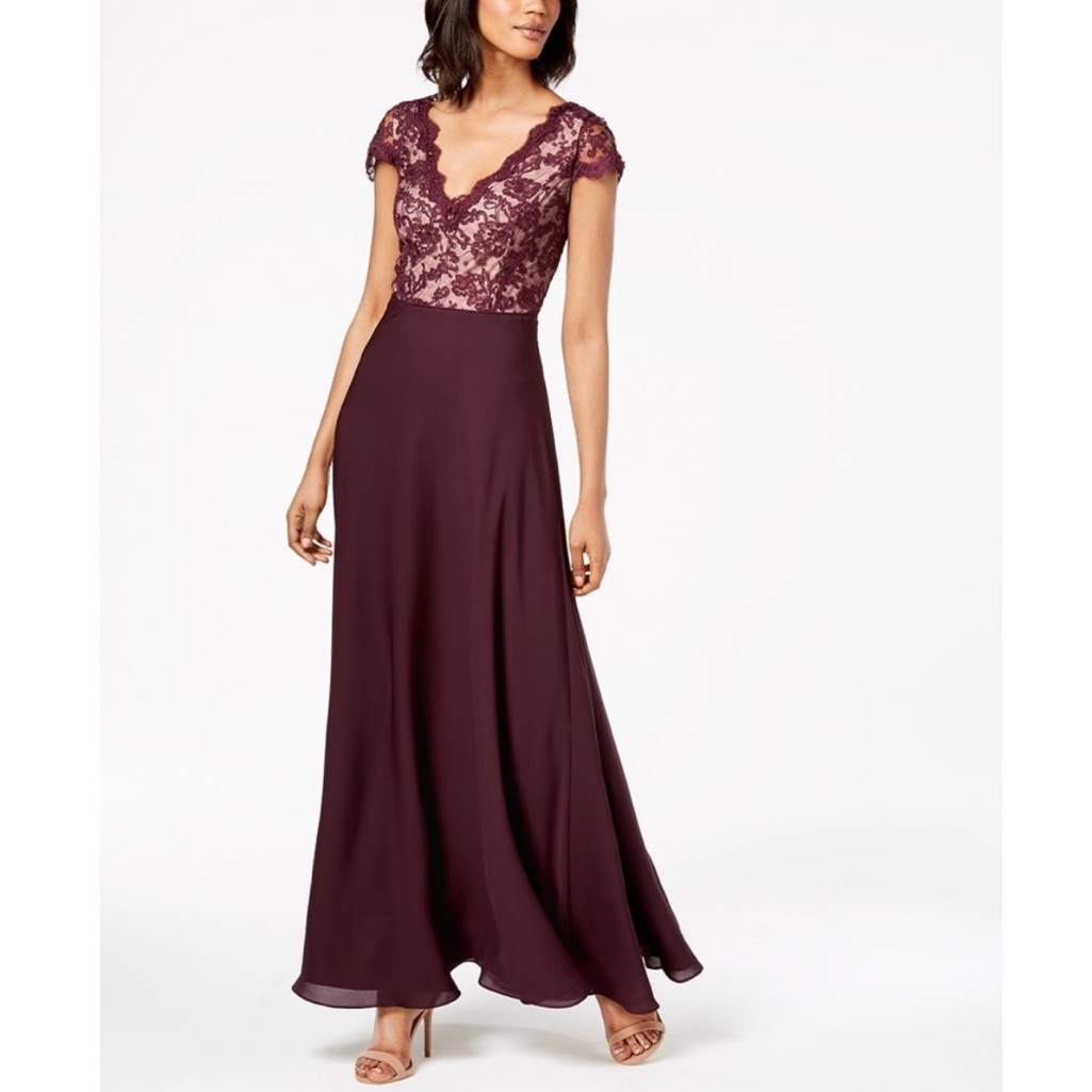 Nwt Calvin Klein V-Neck Lace & Chiffon Gown Maxi Dress